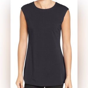 Nic + Zoe Perfect Layer Tank. Black. XS.